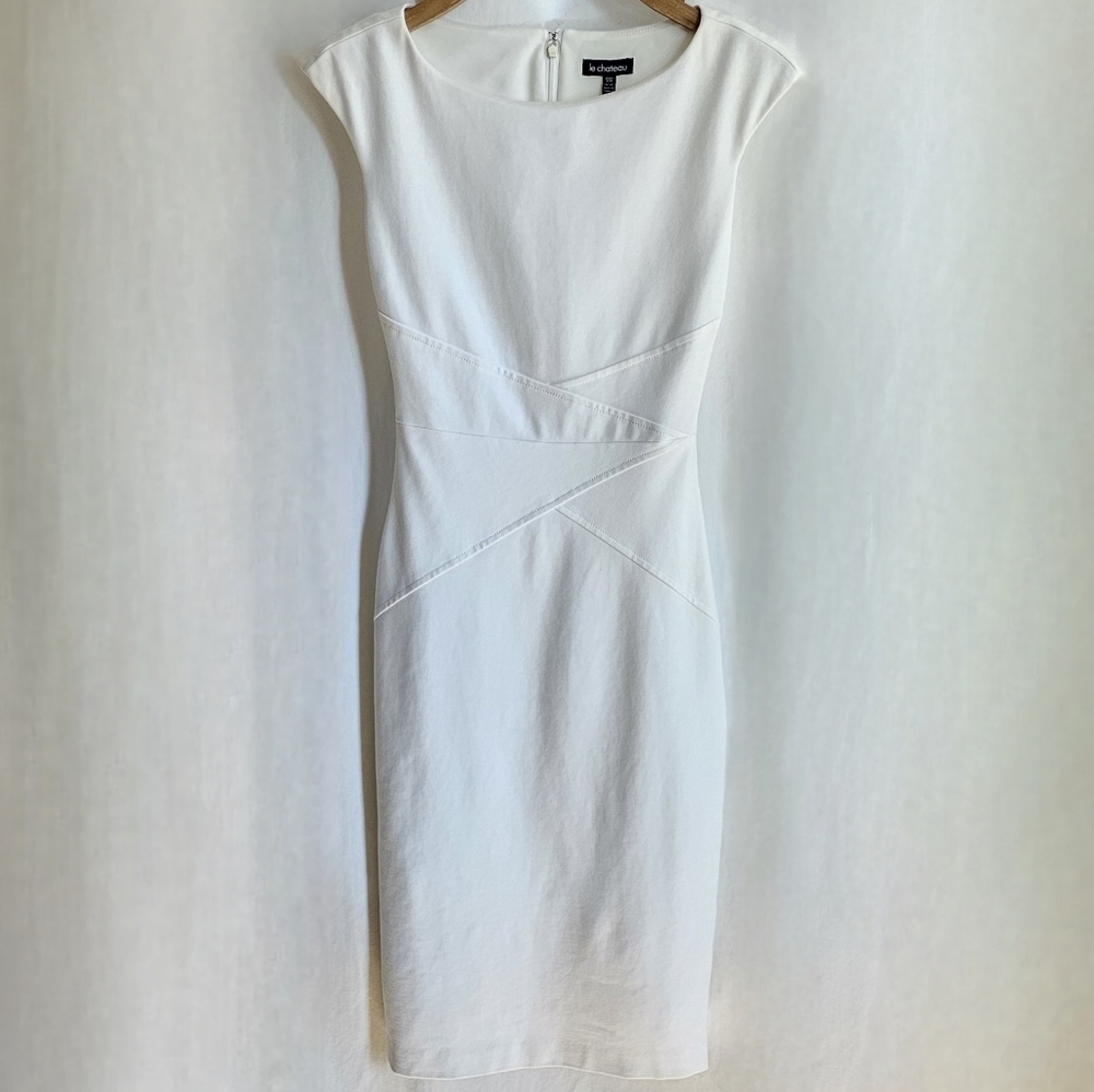 🇨🇦 Le Chateau White Bodycon Dress